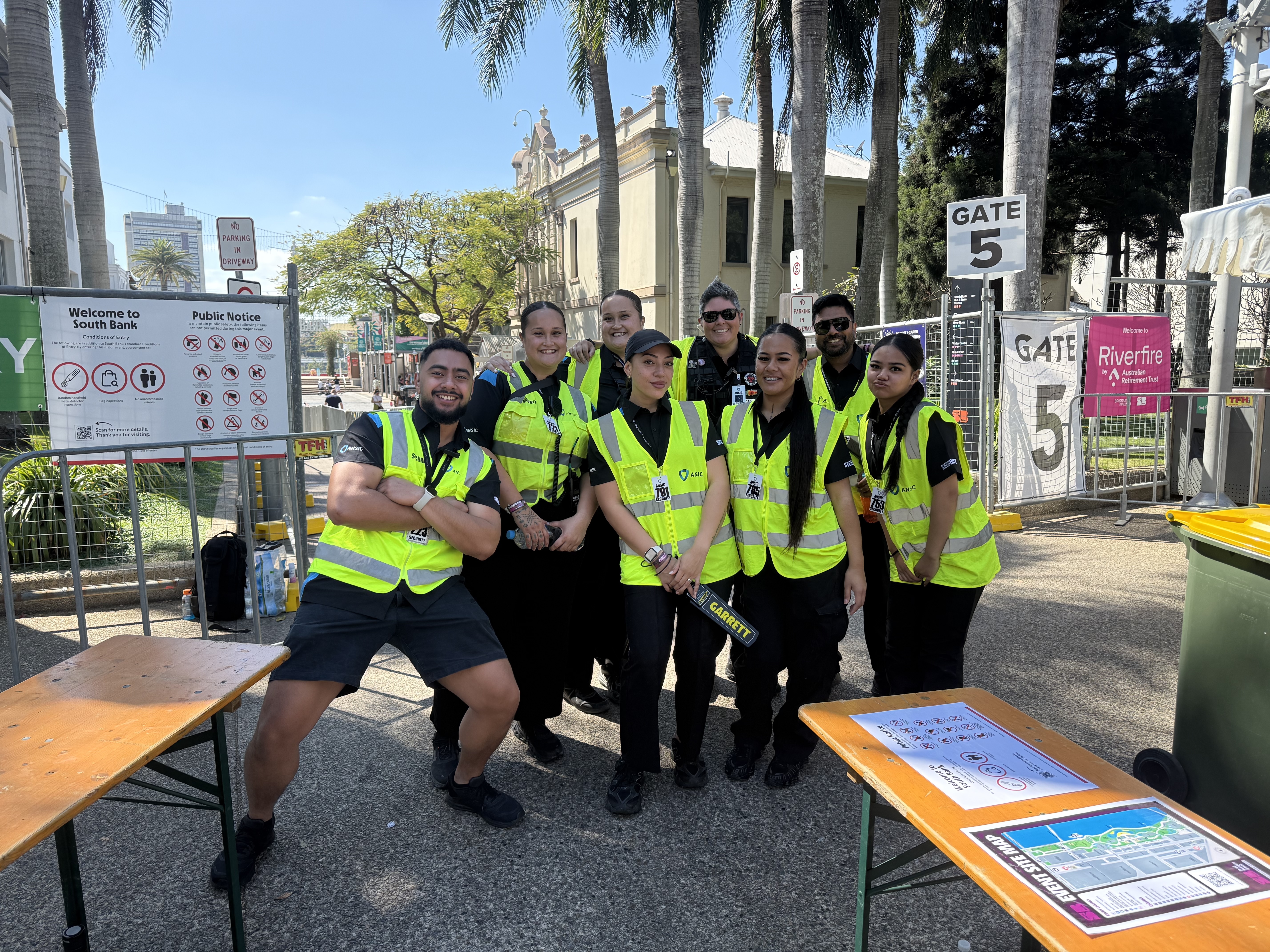 ANSIC team at Gate 5, South Bank during Riverfire